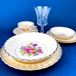 Vintage Leigh Ware Collectible dishes in vibrant flower 22 karat gold edges